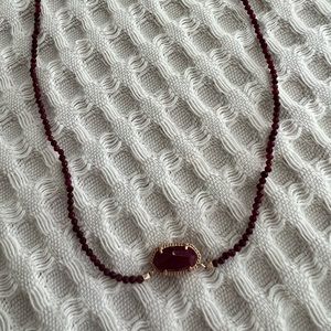 Kendra Scott necklace